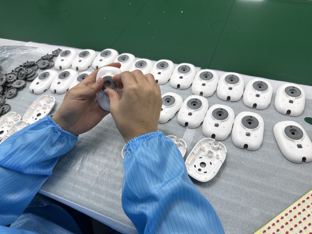 Close product inspection during ANHONG quality control